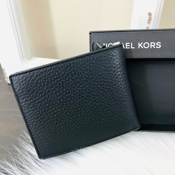 Michael Kors Hudson Men’s Slim Billfold Wallet - Picture 3 of 13